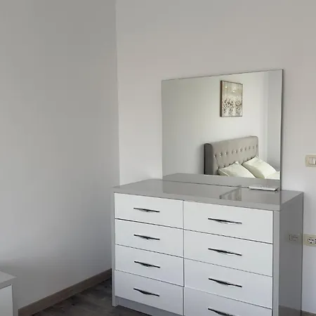 View 3 Bedroom Prime Location * Tirana